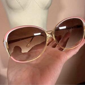 Vintage 1970's  Pale Pink white plastic Oversized Grandma Sunglasses